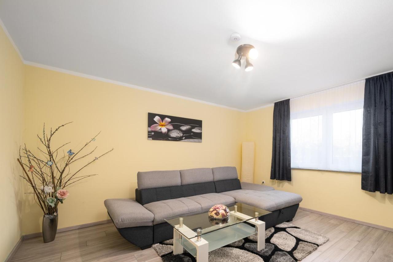 Familienfreundliche 3-Zimmer-Ferienwohnung Saal Εξωτερικό φωτογραφία